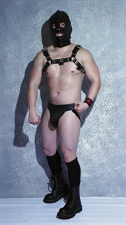 Deri şehvet: maskeli kas baştan çıkarma