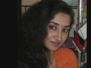 Jayanti Bhabi nackt und sexy