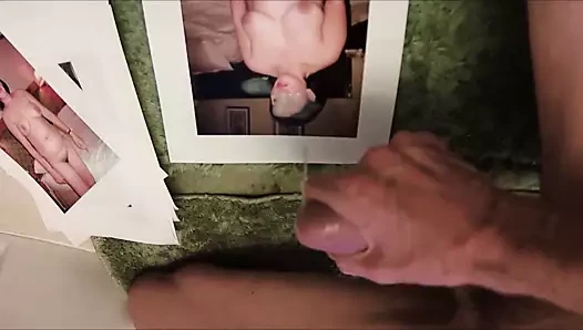 Tatlı lyn volantate üzerinde topları boşaltma