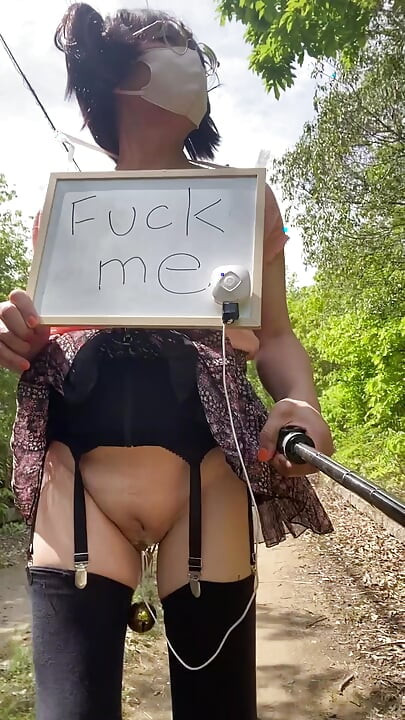 No186 FUCKME散歩１