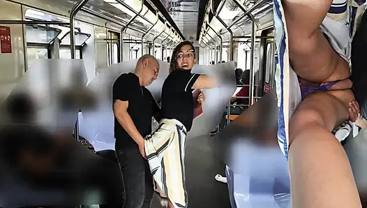 Trenle seyahat etmek giderek zorlaştı.