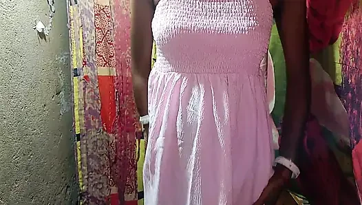 Bengali girl 18+ hot House bf hot Desi Boudi indian video....