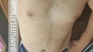AMPUTEE guy showing his body