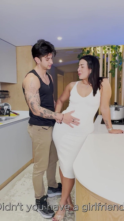 Stepmom Gets Unexpected Sex in the Kitchen with a Huge Internal Cumshot
