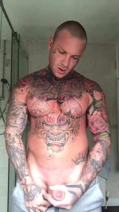 Tattoed guy and huge cock 3
