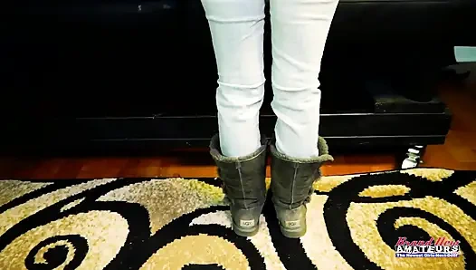 Sabrina minyon mürekkepli esmer kıllı ıslak oral seks tutkulu oyun!