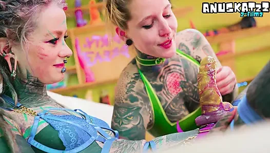 ALT Tattooed cuties in LATEX lesbian fuck with STRAP ON and german DIRTY TALK