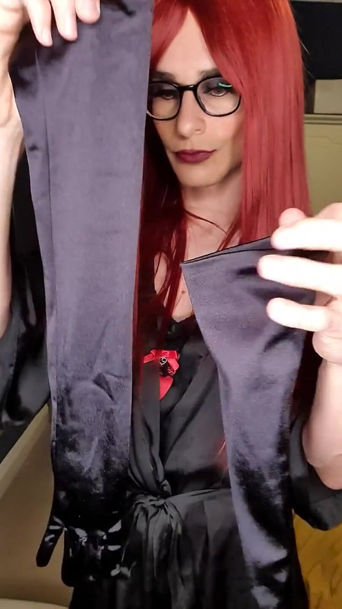 Dressed up in Lingerie and as a Red Head, Mistress Jessica Tantalises and Teases Away with Her Big 10 Dildo