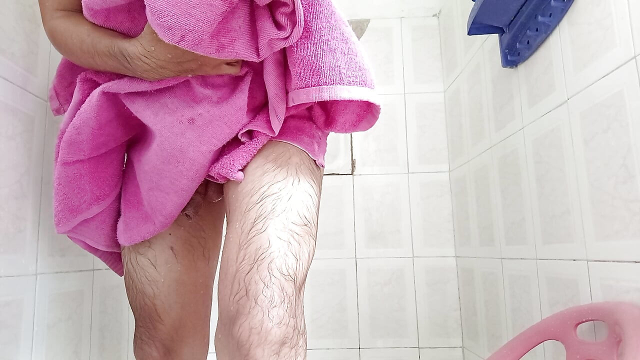 샤워 중 따먹히는 마누라