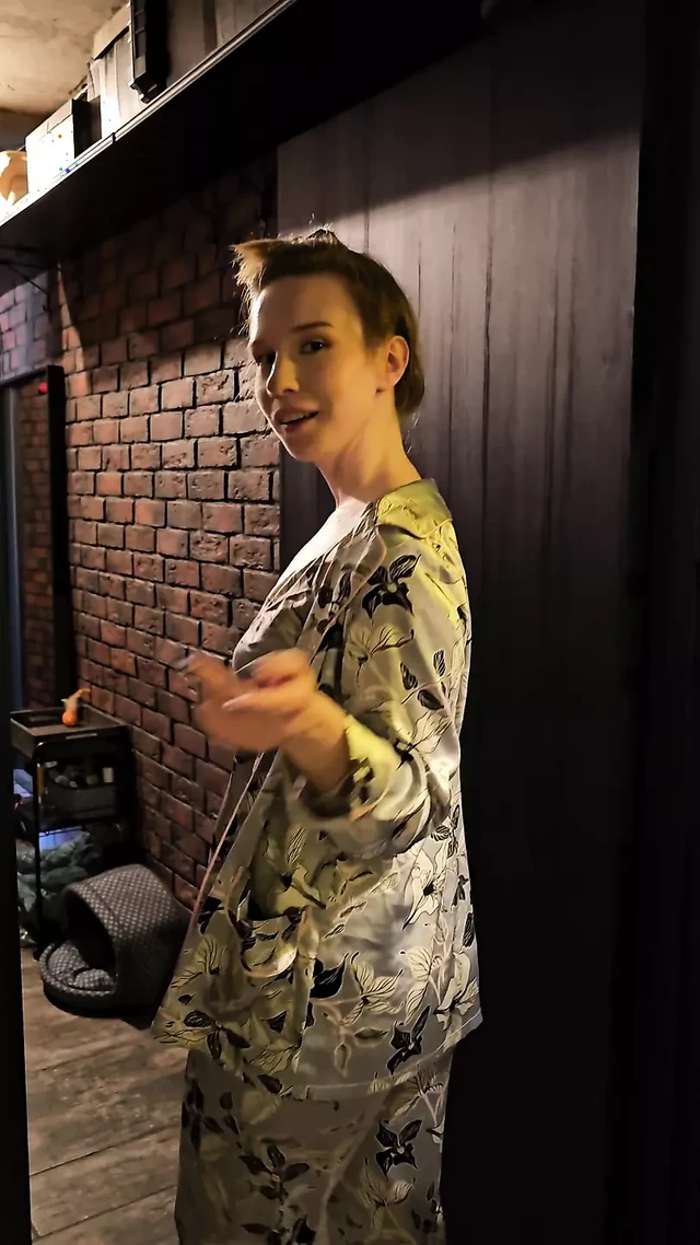 Bathroom Sex with Alice Klay