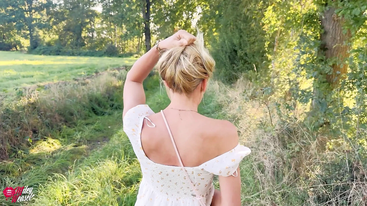 他妈的. . . 当然, 这又发生在我身上了! 奇怪的家伙操我并错过了一个机会!