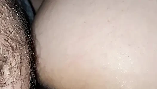 Жена в любительском видео