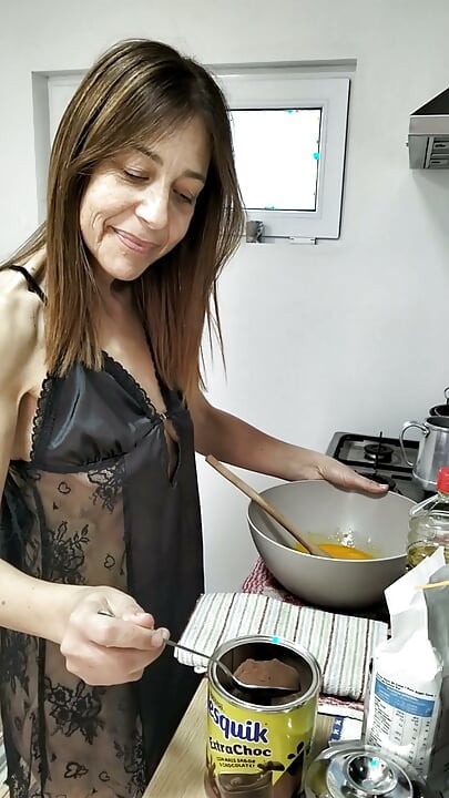 SPERMKAKE - MILF, POV, LATINA