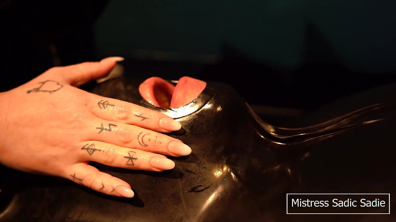 Edging in a Vacuumbed with Electro, Toys Combined with Some Hand Deepthoating and Loads of Spit.
