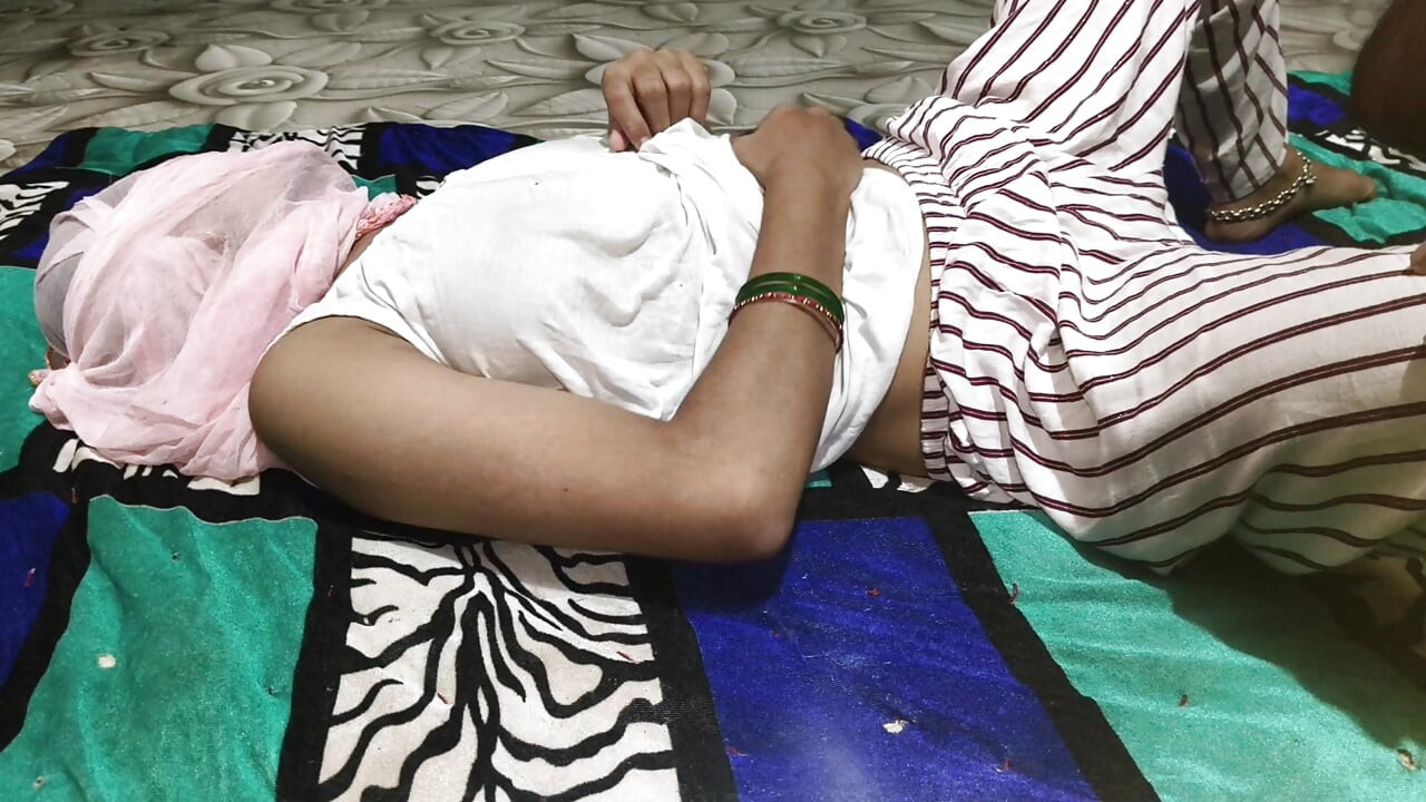 Indian Cute and beautiful Bhabhi Sex! Don't cum inside Indian Step Sister gets her Tight Pussy Fucked by Step Brother Everyday