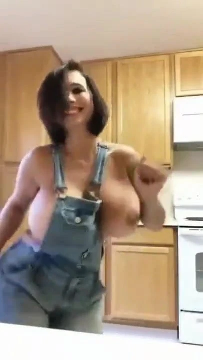 This damn bitch has a pair of huge tits, 2