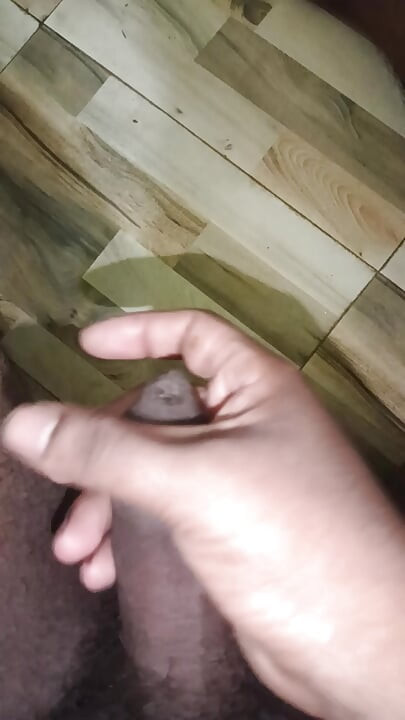 Meto hila kar maja le raha hu