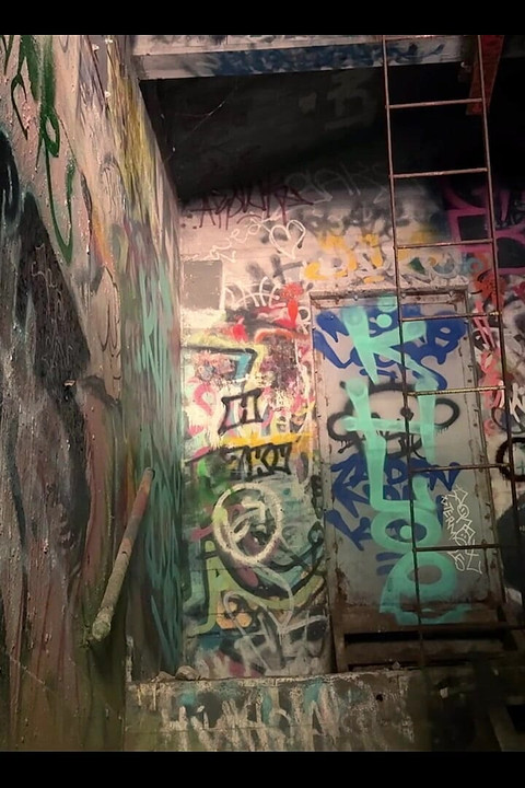 Trans Girl Public Fucking of a Trans Man in an Abandoned Powerplant