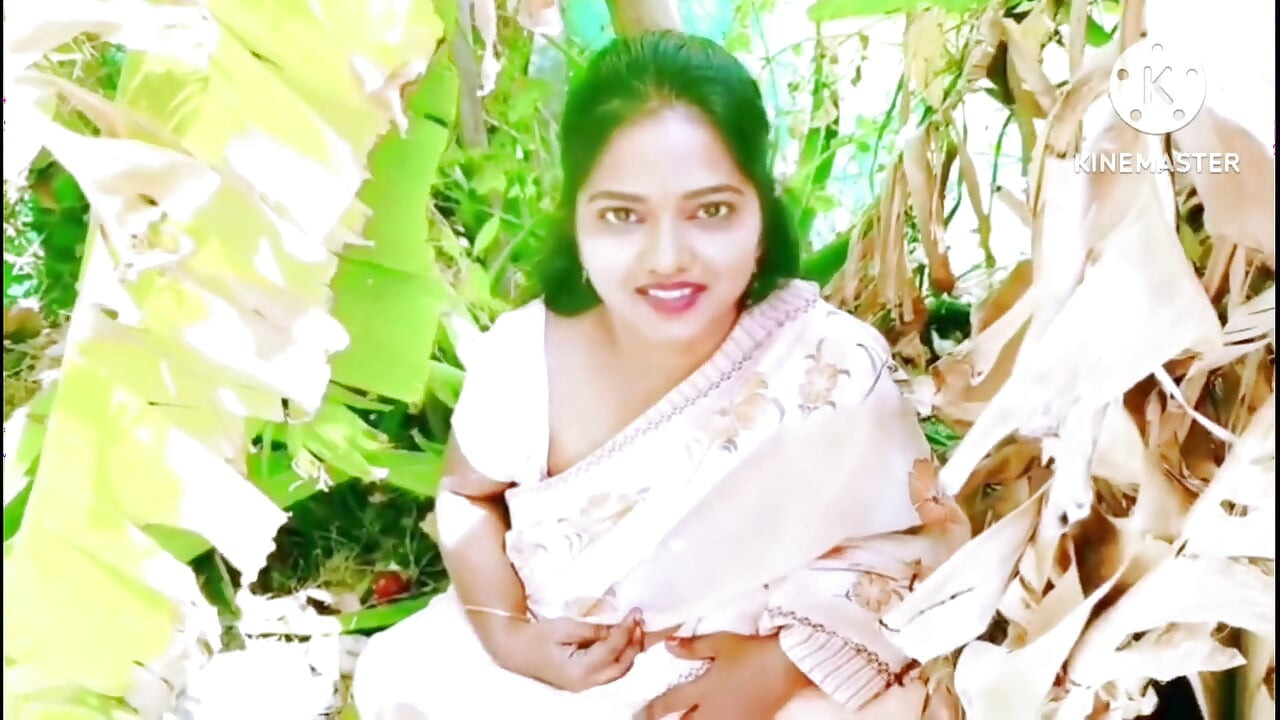 Dare Game in the Park with Stranger - Tamil Hot Video in the Public Place