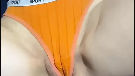 Gönderme konusunda emin olmadığım ilk mastürbasyon videom