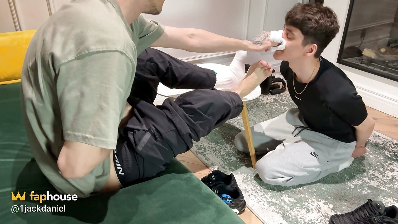 Worship of Socks, Feet, Jerking off and Sucking