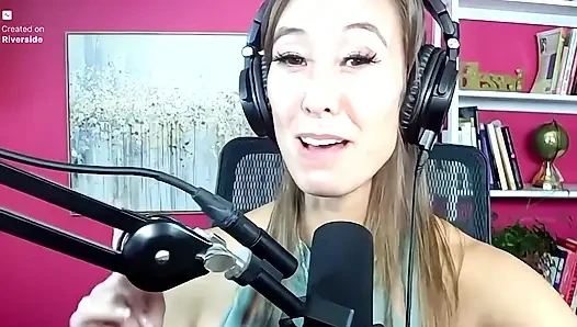 Trikepatrol röportajı - Christy Love (papaz, yetişkin sanatçı ve komedyen!)