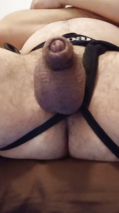 Rosebud Juices on Cock head.