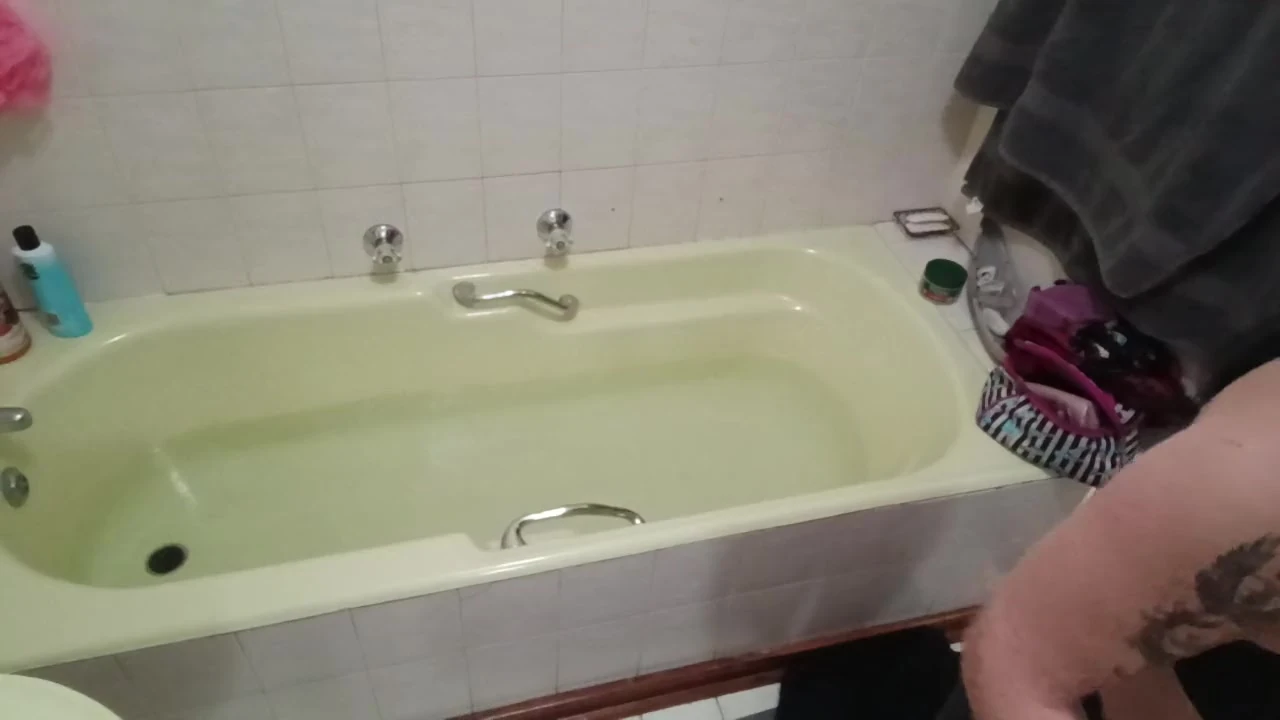 Karma eski kız ateşli evli kadın oluyor