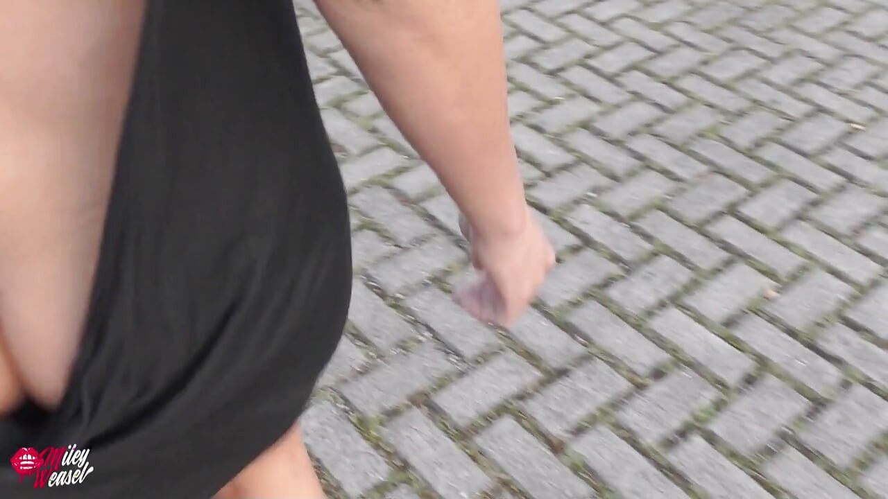 Sexo público de bunda... Loira excitada transou!!