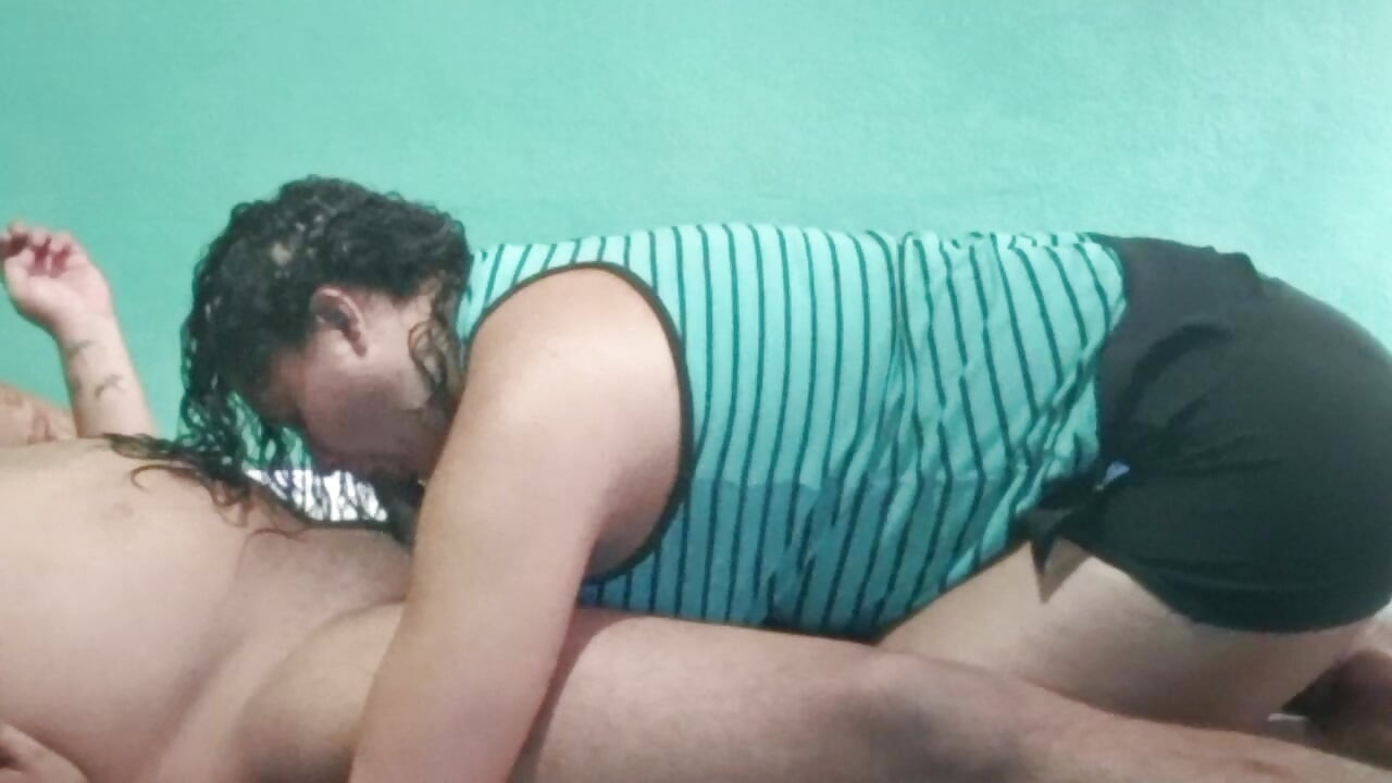 Compilation de bites sucées par une belle-mère et sa belle-fille
