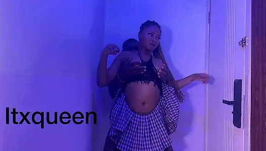 PREETY GÖTLÜ ÜNIVERSITELI KıZıN AFRIKALı YARAĞıMı TESTE IHTIYACı VAR