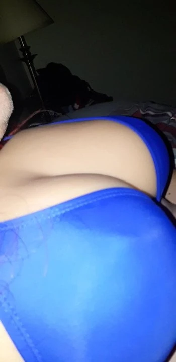 Bikini top play long