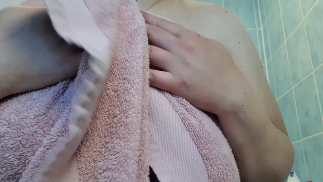 Teen plays with her boobs