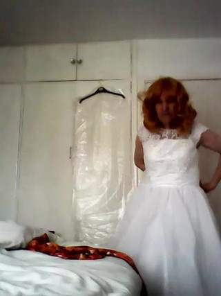 wedding dress 