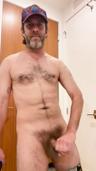 I LOVE DANCING WITH MY COCK OUT!