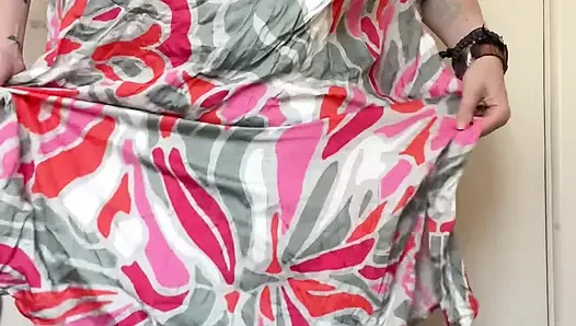 Sexy, Toned, Girl-next-door Is Like Goldilocks Trying on New Clothes!