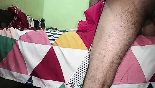 Üvey baba üvey kızını sabah seksiyle sikiyor