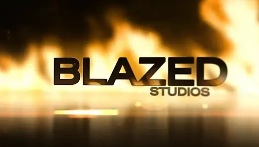 Sadie Holmes - Xmas Cock in a Box