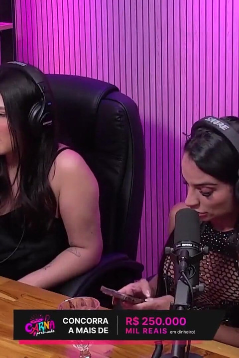 Young Latina Lesbians Reveal How Passionate They Are in Bed