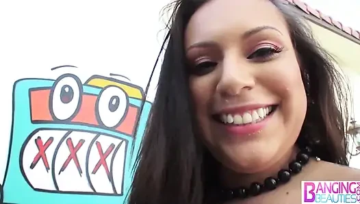 Хардкорный анал горячих подружек Tori Avano и Angelina Valentine