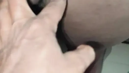 GF ke Chut me ungali daalkar muh me land diya