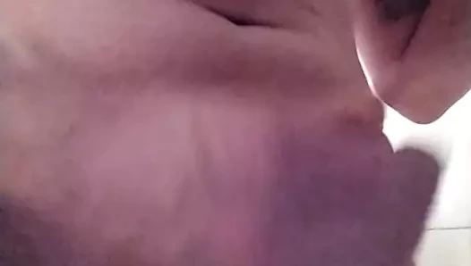 Büyük horoz masturbasyon yapmak ile büyük cumshot.
