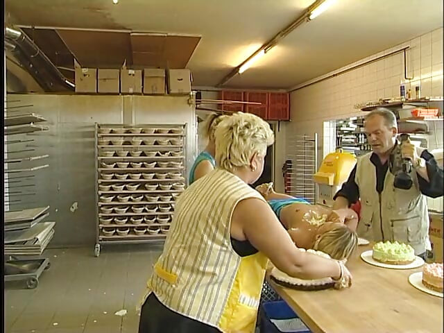 Mature slut and young lezzies in food fight
