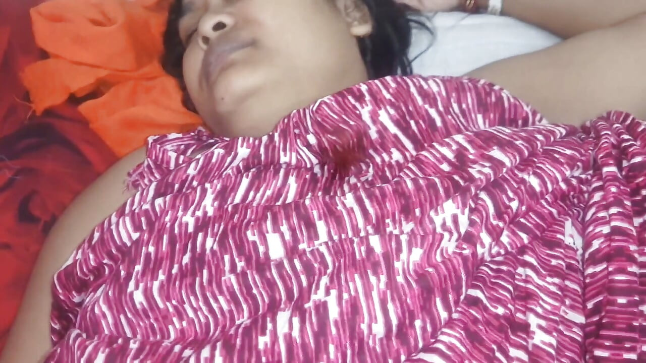 Indian Deshi Wife Fuck Old Man in Home