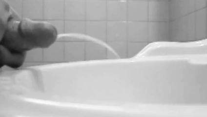 Lavaboda büyük cumload - 10+ çekim