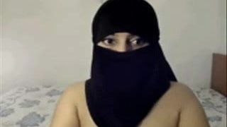 Hijabi-Schlampe
