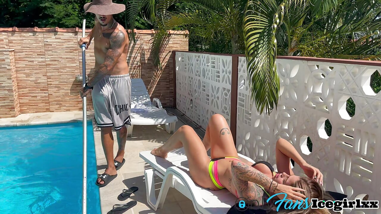 NYMPH CATCHES THE EYE OF THE GIFTED POOL CLEANER! FUCK MY PUSSY!