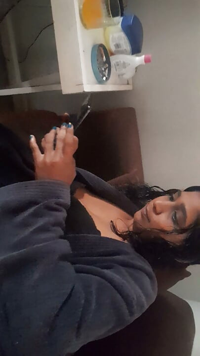 MILF הודית עם חזה גדול עושה לבעל שלה פוטג'וב
