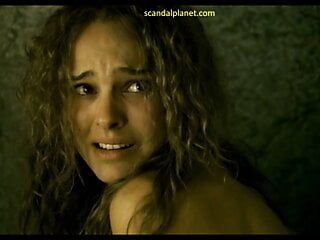 Natalie Portman nackt in Goyas Ghosts scandalplanet.com