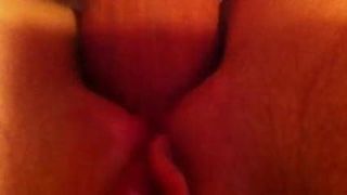 Короткое видео, как я трахаю задницу моей жены